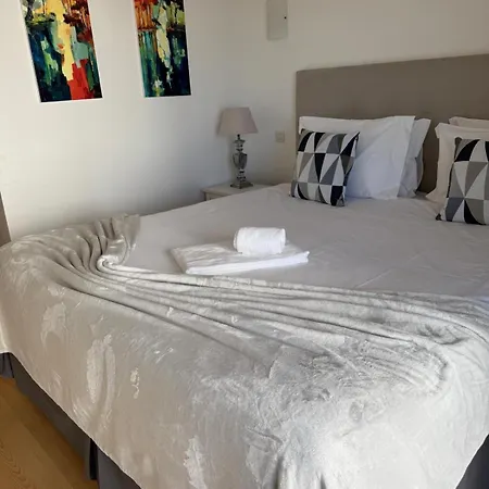 7 Degrees South Apartment