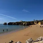 7 Degrees South לאגוּ‏ש