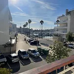 7 Degrees South דירה