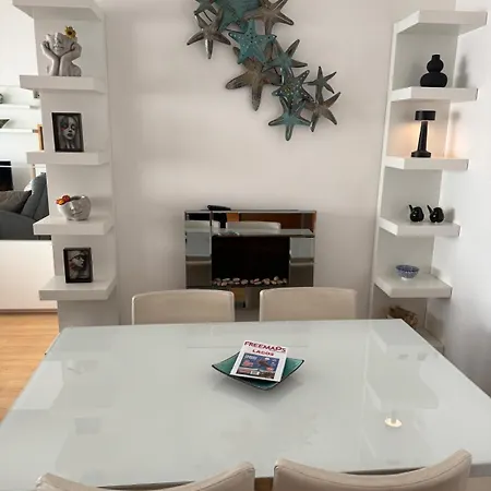 Apartment 7 Degrees South *