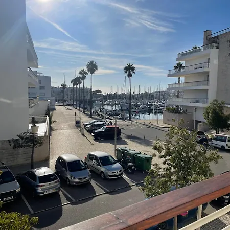 7 Degrees South Apartment