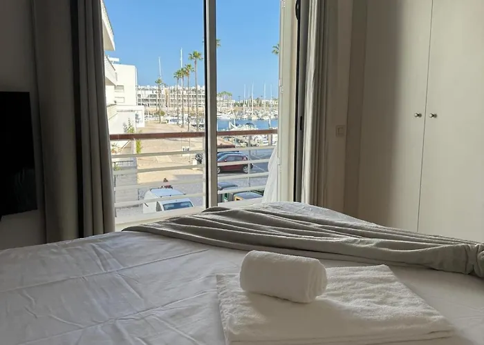 7 Degrees South Lägenhet