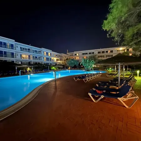 7 Degrees South شقة *